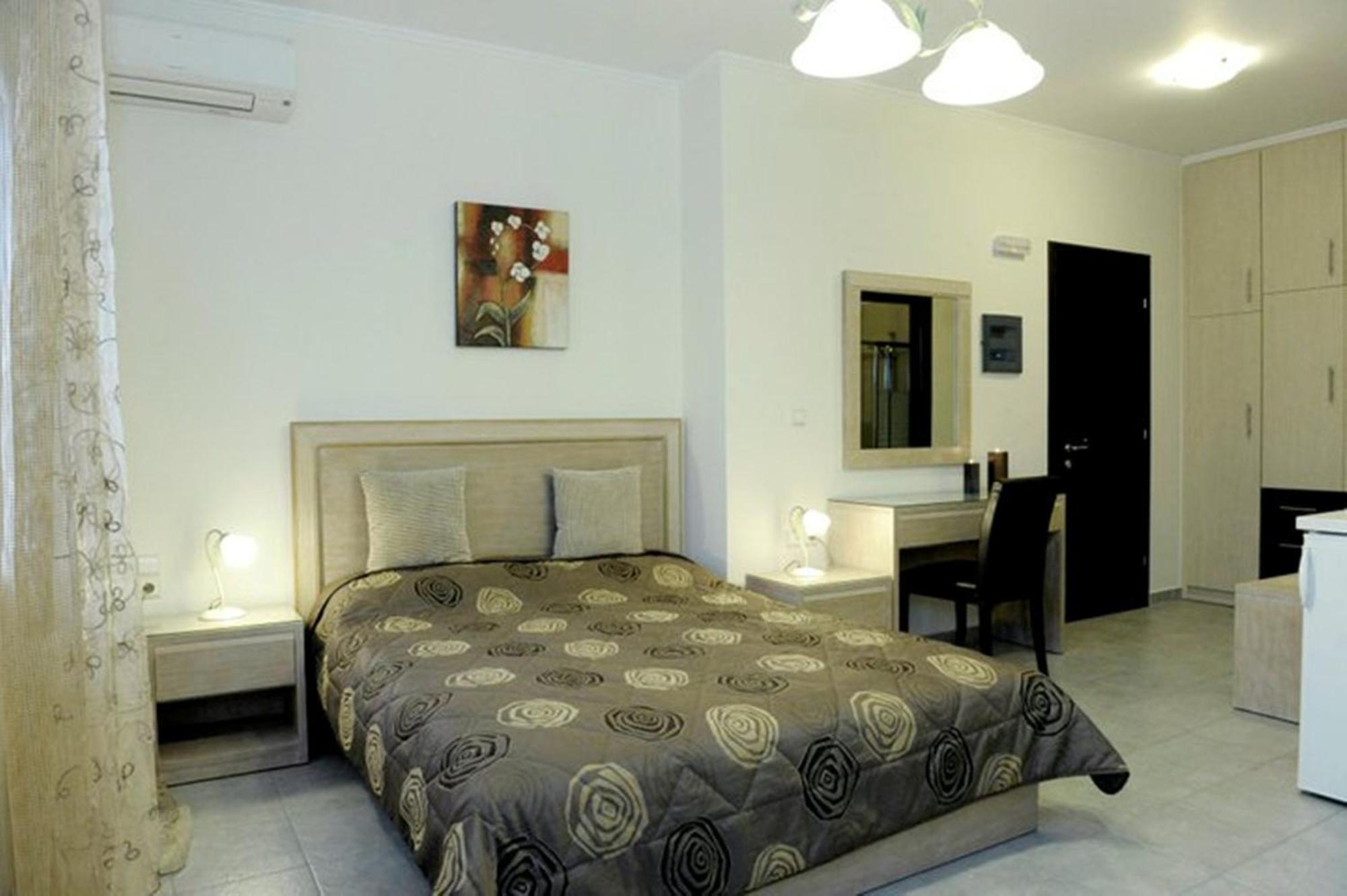 Aerolithos Otel Adamantas  Dış mekan fotoğraf